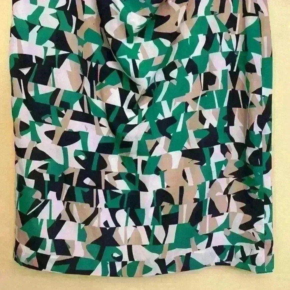 Ann Taylor Geometric Green Dress EUC Size 2 - Picture 9 of 11